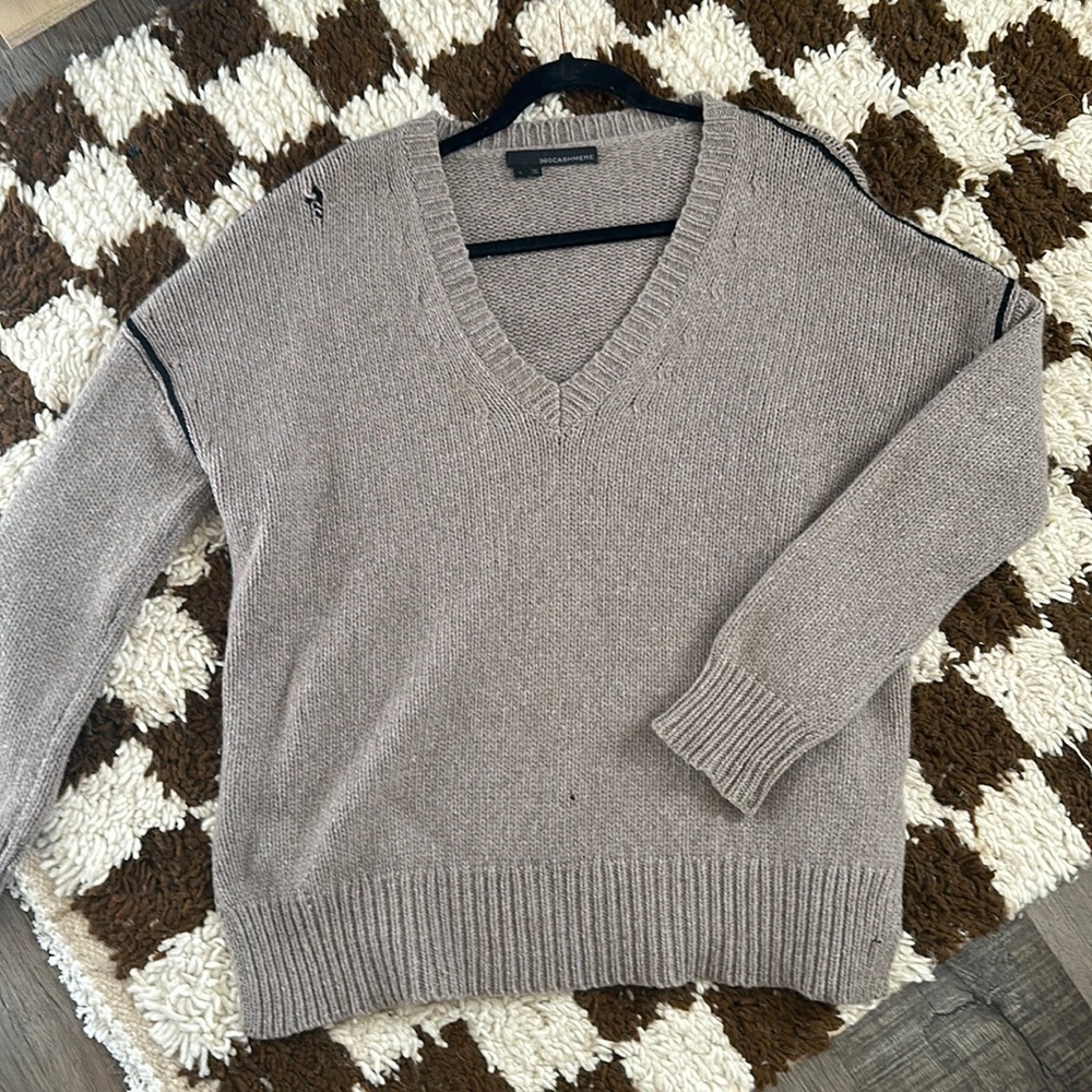 360 Cashmere Sweater S